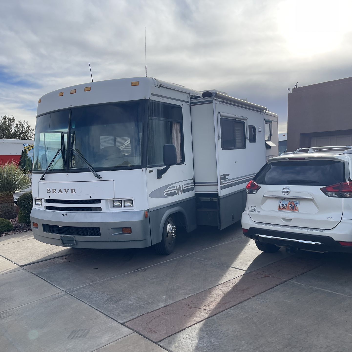 2001 Winnebago Brave 30 Motor Home For Sale 