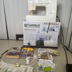 Kenmore Sewing Machine Model 385 with Pedal/Power Cord Manual & Accessories . Machine has been dry tested meaning no actual sewing was performed. Inst