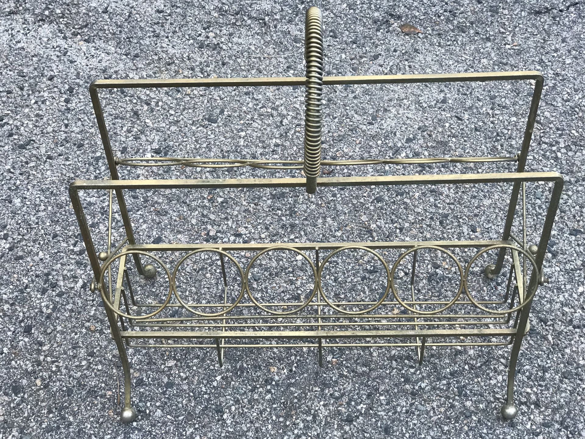Vintage Mid Century Wine Liquor Metal StNd Bottles Glasses Atomic Age