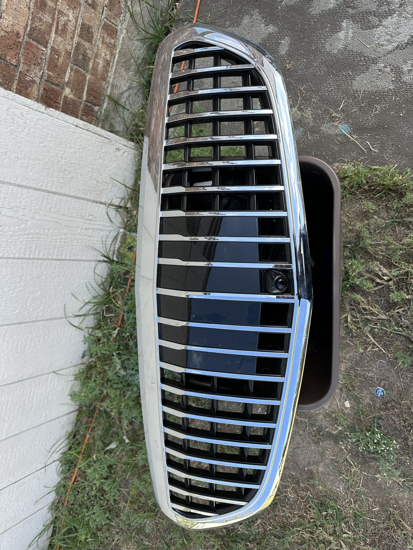Mercedes Maybach Grille