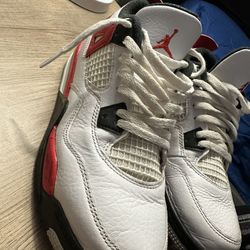 Jordan 4 Retro Mid Red Cement 