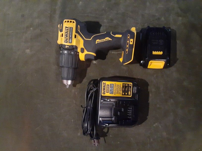 Dewalt Hammer Drill 20vmax Brushless Kit New