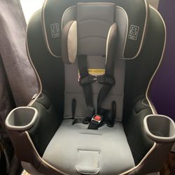 Graco Extend2Fit Car Seat 