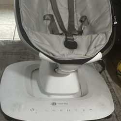 MamaRoo, Bluetooth enabled