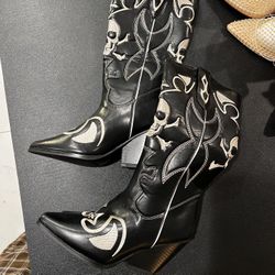 Embroidered Skull Cowboy Boots