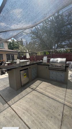 L Shape bbq island (((ready for free delivery))