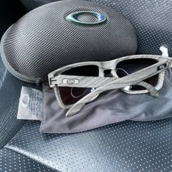 Oakley Sunglasses 