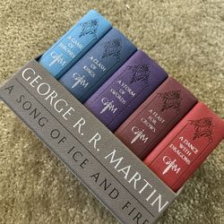 A Game of Thrones book set