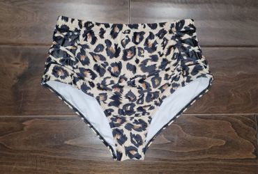 Swim Bottoms Women's 16 Mesh Inset Leopard Print High Waist MobWife Animal Cat Bottoms only  Cash only