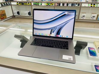 MacBook Pro 2018 16gb ram 512gb ssd