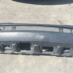 2002-2005 Mercedes Benz ML Front Bumper