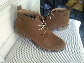 Izod suede chukka boots size 11