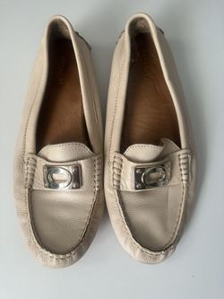 Coach Women’s Leather Driving Loafers – Beige/Tan – Size 9