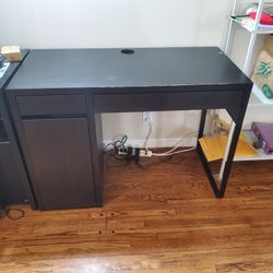 IKEA MALM Desk
