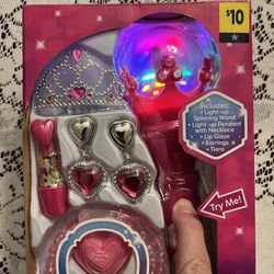 Disney Princess Light-Up Accessories Set