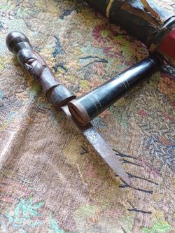 African knife