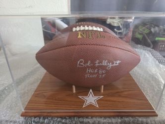 Wilson Official NFL Football Autographed by Bob lilly