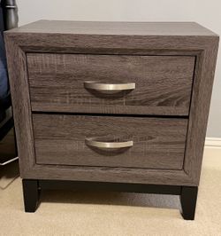 Modern Gray Wood Nightstand – 2 Drawer Bedside Table