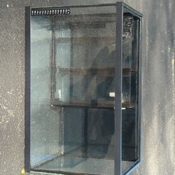 10 Gallon Aquarium