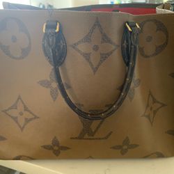 Large Louis Vuitton Tote Bag GM (it Is Authentic)