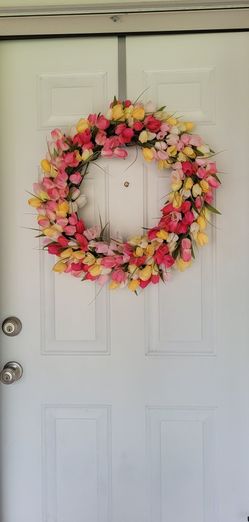 Tulip Wreath 
