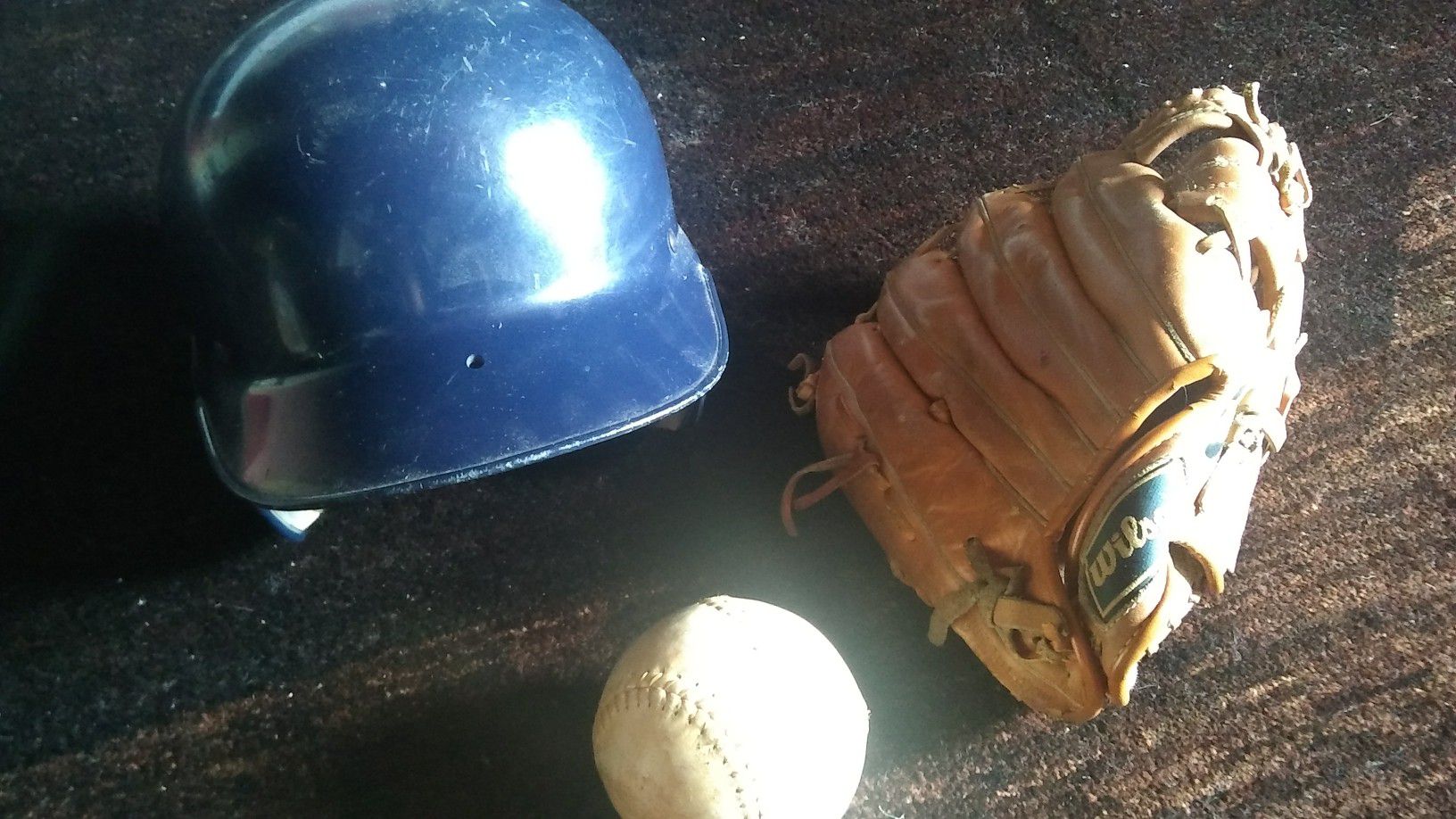Baseball hat, and ball,no glove