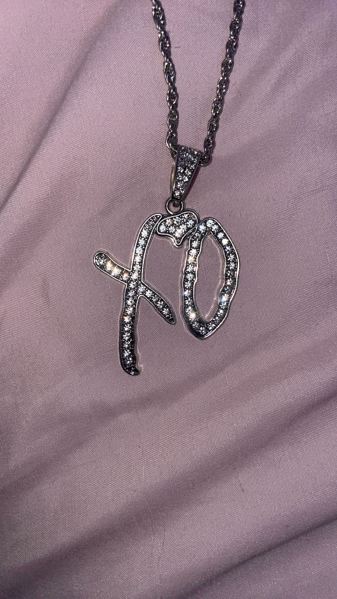 silver xo chain 