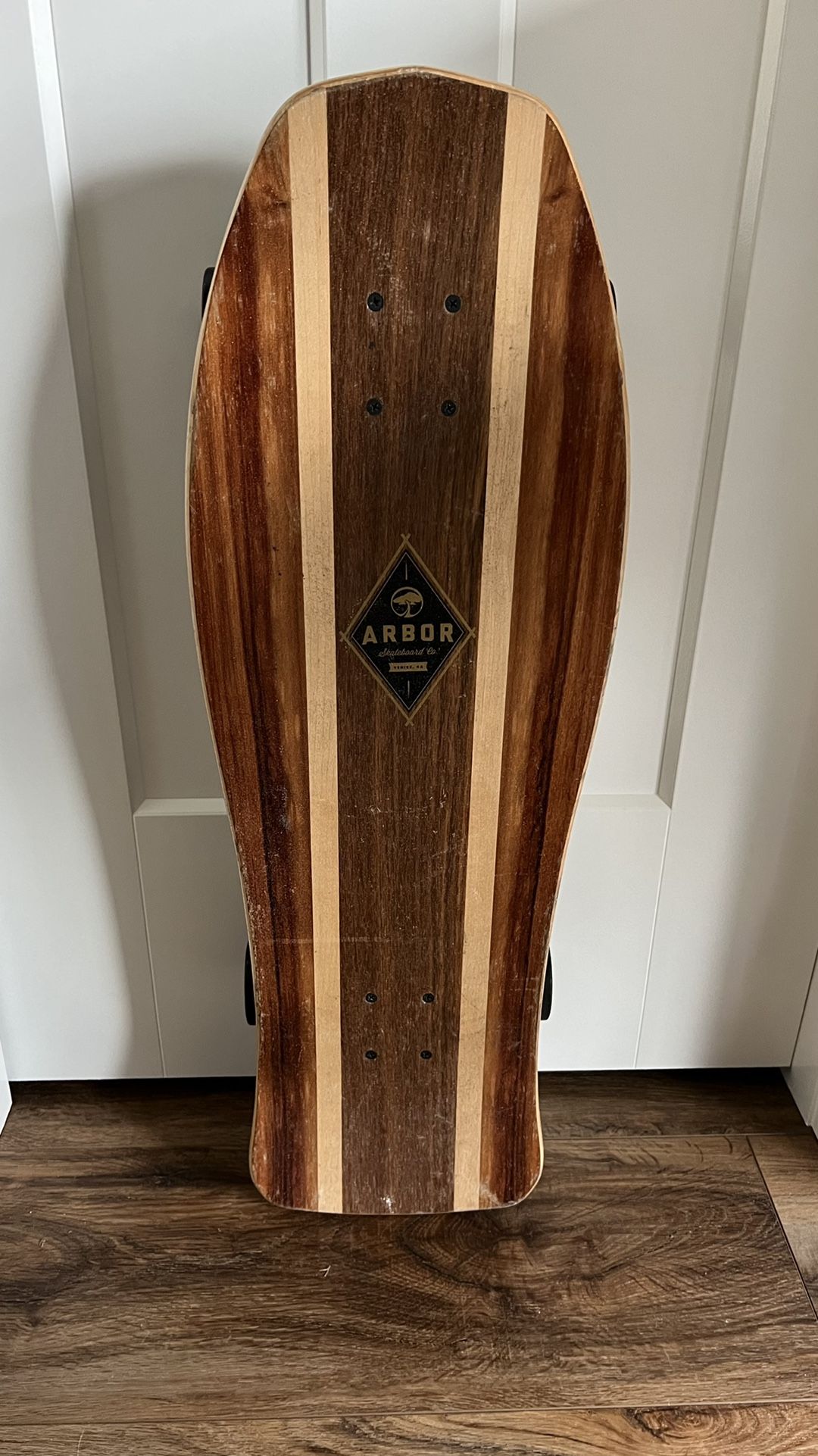 Arbor OSO Skatboard