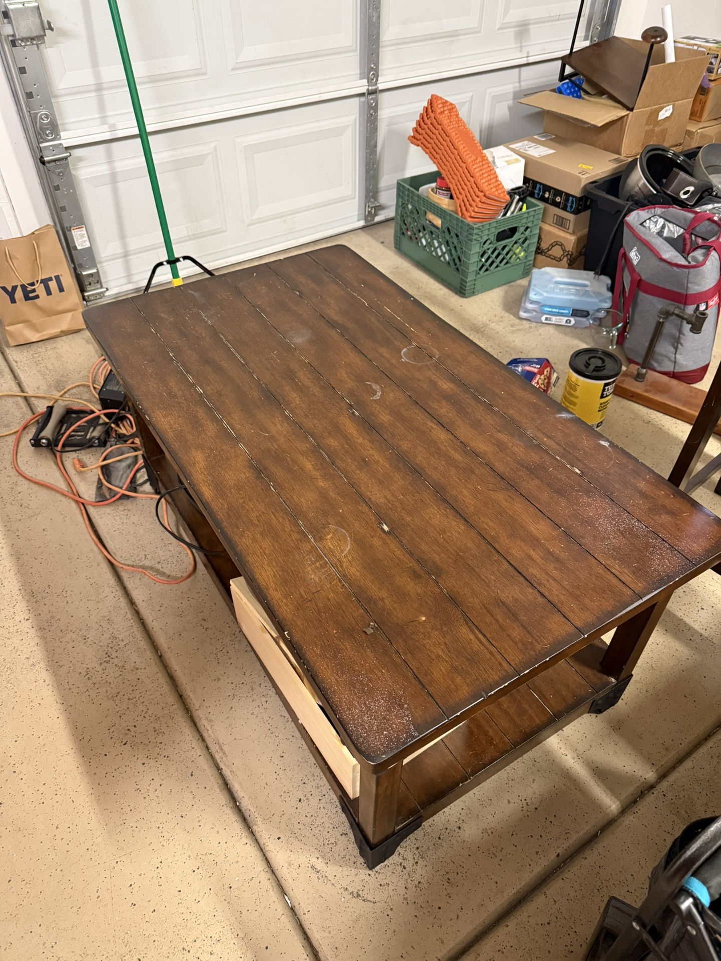Free Coffee Table