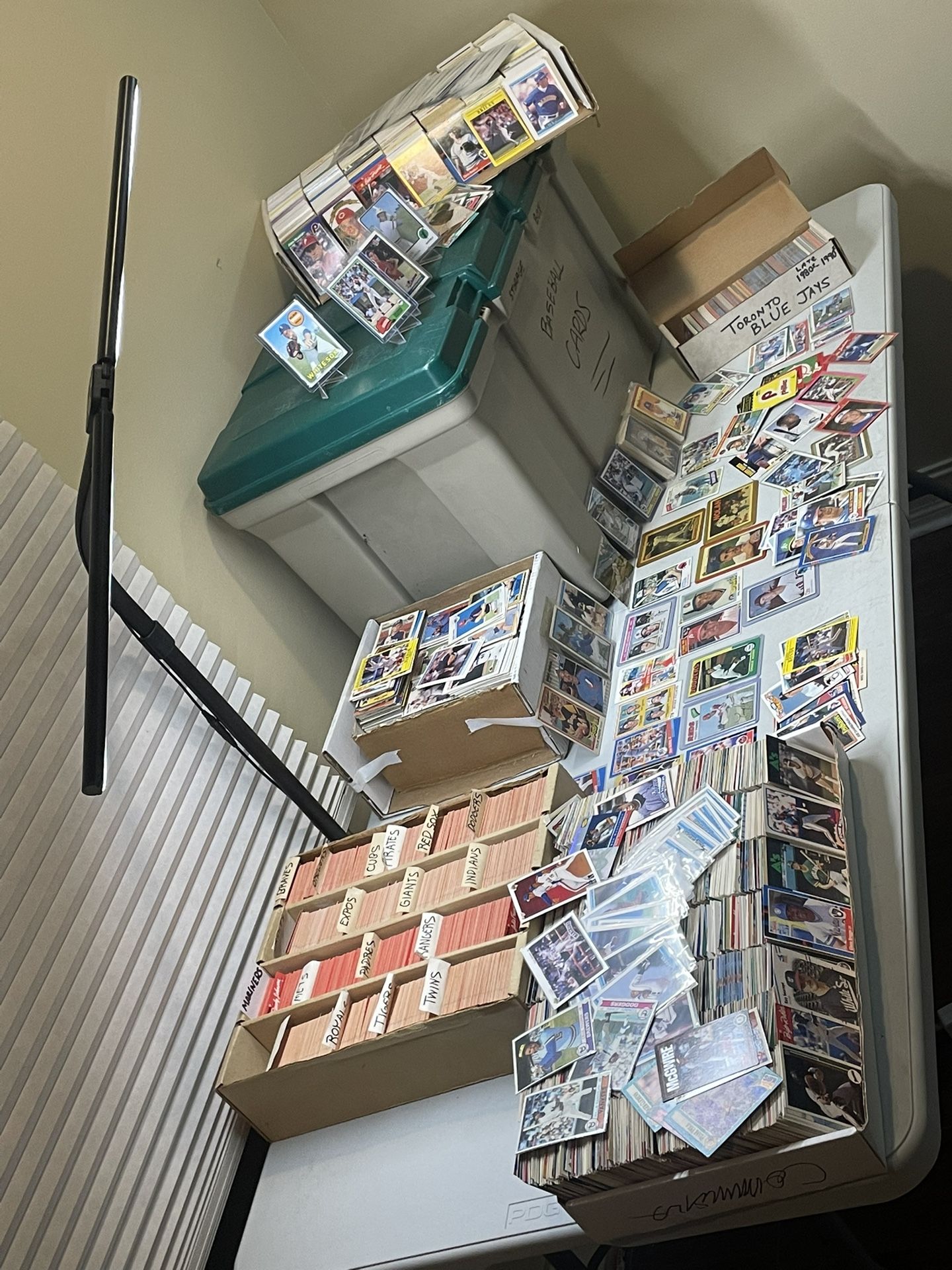 Crazy Table Baseball Cards 