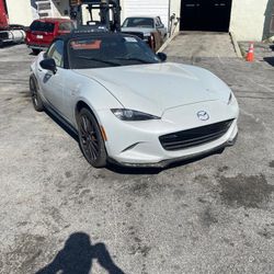 2016 Mazda Miata Part Out