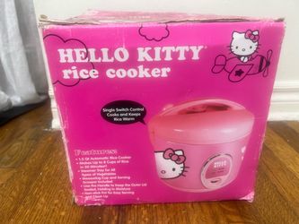 Hello Kitty Rice Cooker 1.5 Qt Pink