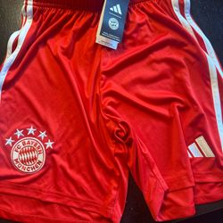 Bayern Munich short
