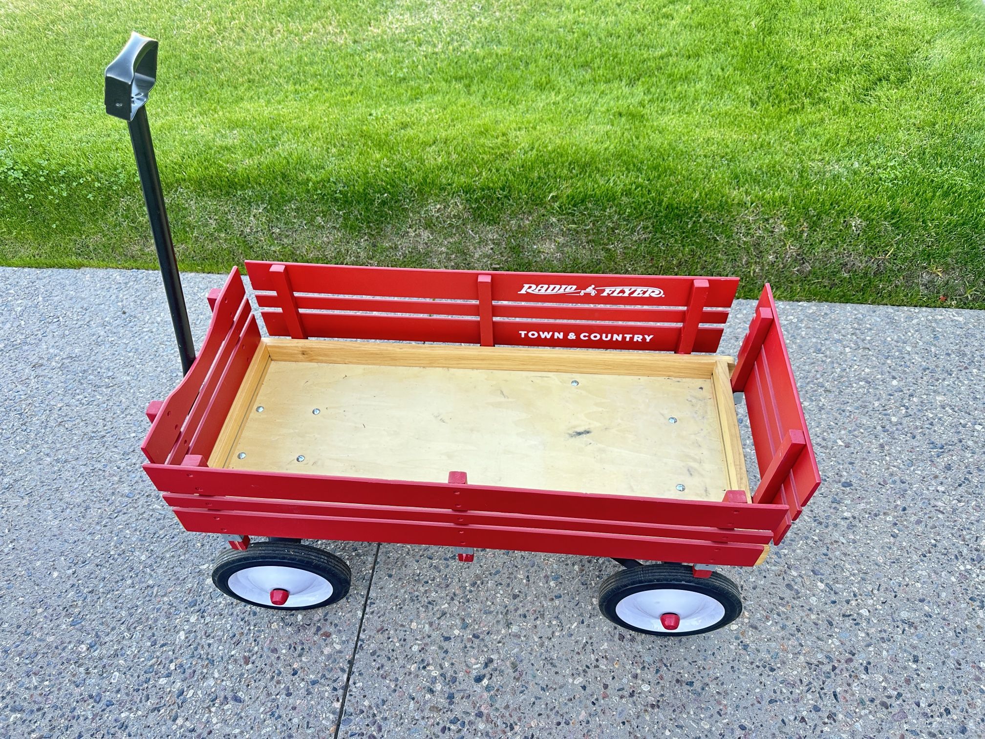 Radio Flyer Red Wagon