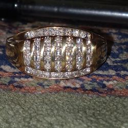 10K YELLOW  GOLD DIAMOND RING SIZE 15  (VS1) G -H Color