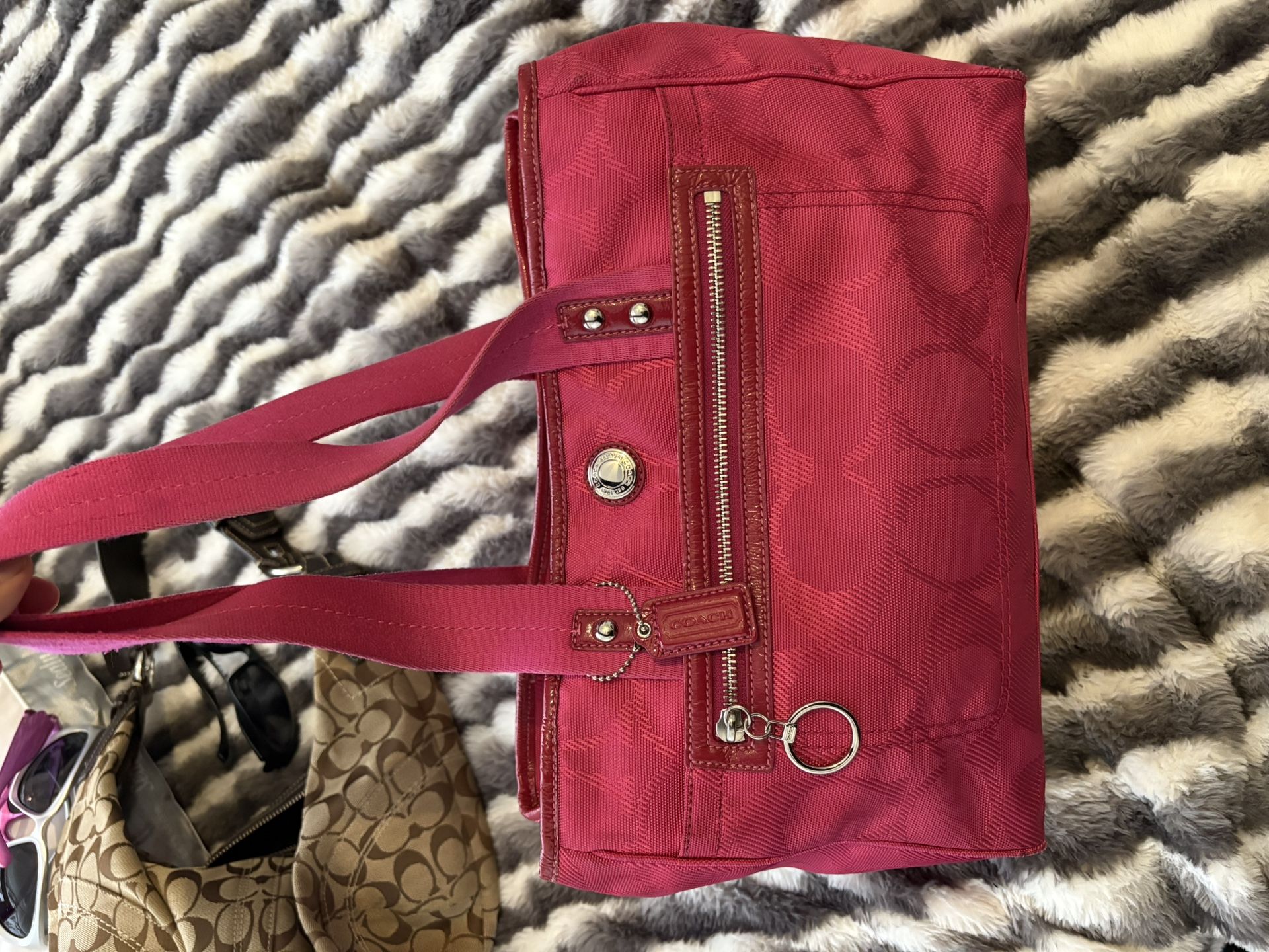 Coach Daisy Tote Signature Handbag