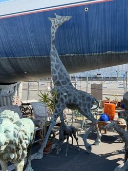 Large Bronze Giraffes & Calf Sculptures – Life Size Garden & Estate Statues