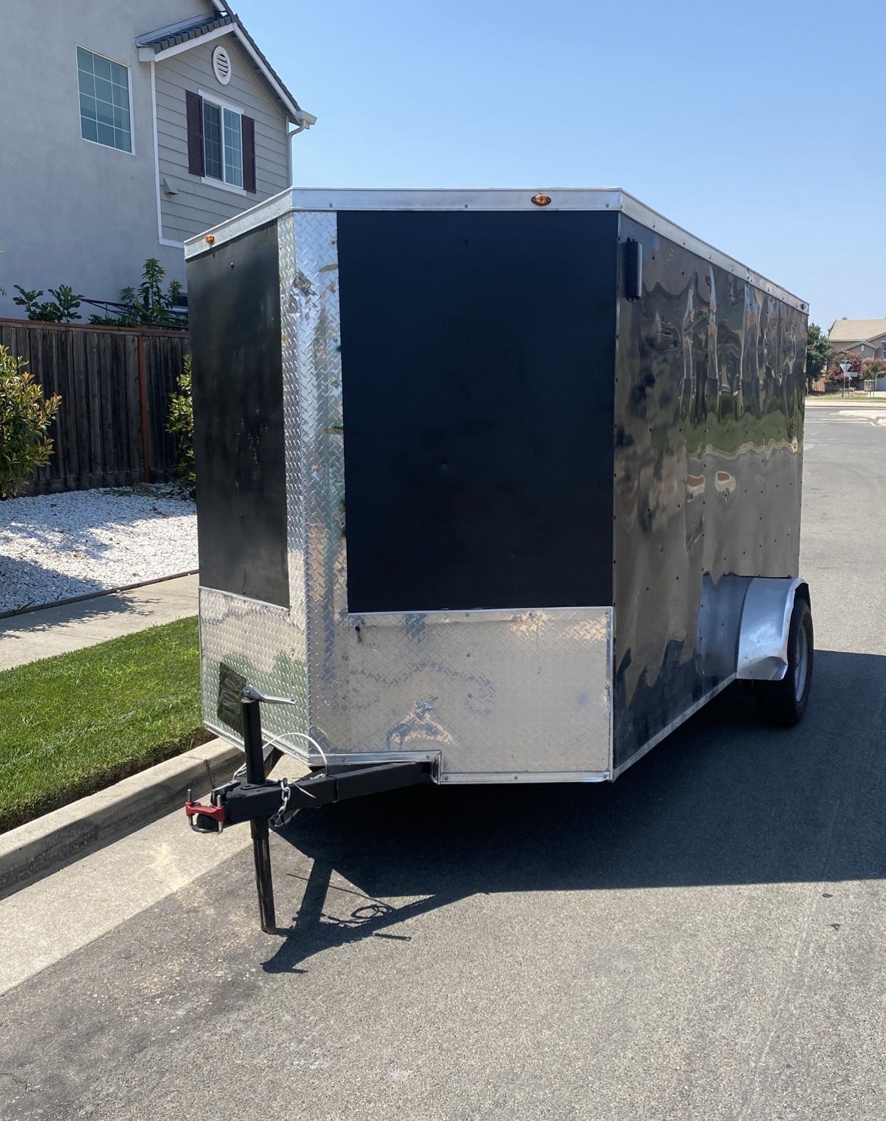 Enclosed Trailer 7x12