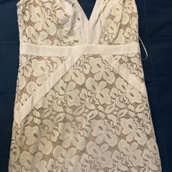 Cream Guess Floral Dress