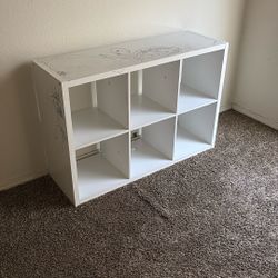 Table Shelf Bedroom Organized 
