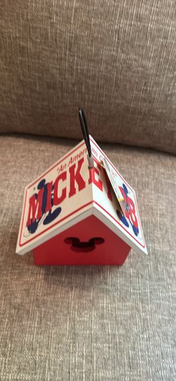 Mickey Mouse Birdhouse 