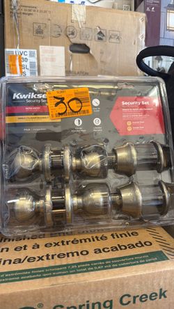 Kwikset Antique Brass Keyed Entry+ Single Deadbolt