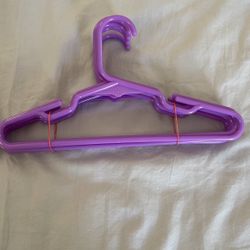 5 Purple Children’s Hangers 