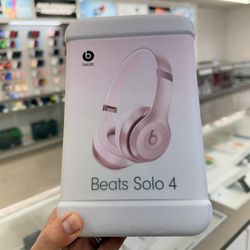 Beats Solo 4 