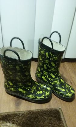 Kids Rainboots size 9/10