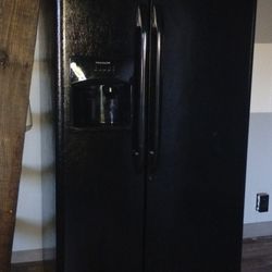 Side By Side Refrigerator 