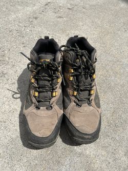 HI-TEC High Top Hiking Shoes