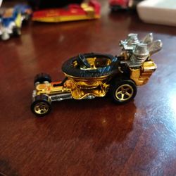 Hot Wheels The Golden Hot Seat Car