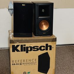 2 Klipsch RB-51 Bookshelf Speakers (8 ohm, 75 watt)