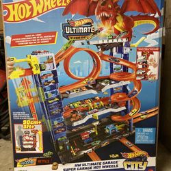 Hot Wheels City, Ultimate Garage